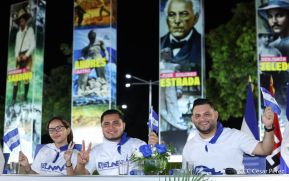 Desfile Escolar 2024 en honor a la gloriosa epopeya de la Batalla de San Jacinto