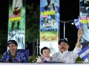 Desfile Escolar 2024 en honor a la gloriosa epopeya de la Batalla de San Jacinto