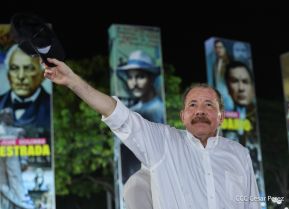Desfile Escolar 2024 en honor a la gloriosa epopeya de la Batalla de San Jacinto