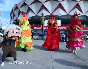 Inauguración del Estadio de Béisbol Rigoberto López Pérez en León