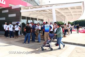 Inauguración del Estadio de Béisbol Rigoberto López Pérez en León
