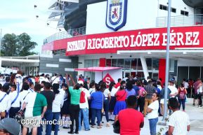 Inauguración del Estadio de Béisbol Rigoberto López Pérez en León