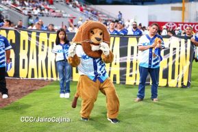 Inauguración del Estadio de Béisbol Rigoberto López Pérez en León