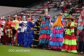Inauguración del Estadio de Béisbol Rigoberto López Pérez en León