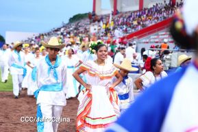 Inauguración del Estadio de Béisbol Rigoberto López Pérez en León