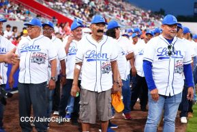 Inauguración del Estadio de Béisbol Rigoberto López Pérez en León
