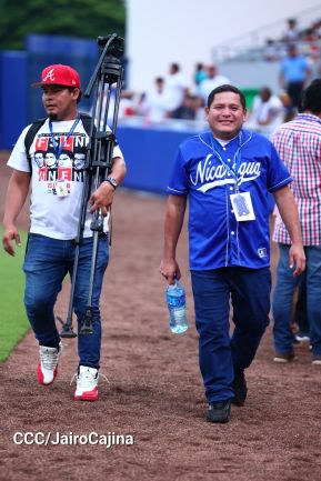 Inauguración del Estadio de Béisbol Rigoberto López Pérez en León