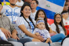 Inauguración del Estadio de Béisbol Rigoberto López Pérez en León
