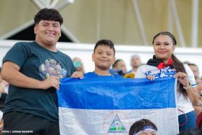 Inauguración del Estadio de Béisbol Rigoberto López Pérez en León