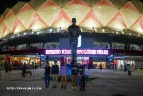 Inauguración del Estadio de Béisbol Rigoberto López Pérez en León
