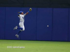 Inauguración del Estadio de Béisbol Rigoberto López Pérez en León