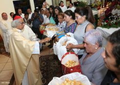 Cardenal Brenes celebra a San Antonio de Padua