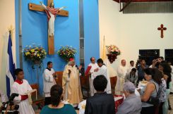Cardenal Brenes celebra a San Antonio de Padua