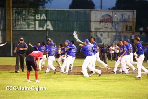 Germán Pomares Ordóñez corona a Chinandega como campeón 