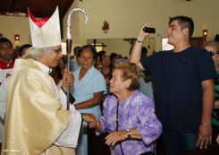 Cardenal Brenes celebra a San Antonio de Padua
