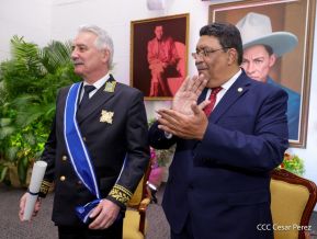 Compañero Alexander Khokhólikov recibe la Orden José de Marcoleta en el Grado de Gran Cruz 