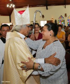 Cardenal Brenes celebra a San Antonio de Padua