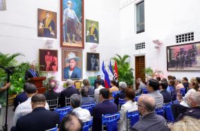 Compañero Alexander Khokhólikov recibe la Orden José de Marcoleta en el Grado de Gran Cruz 