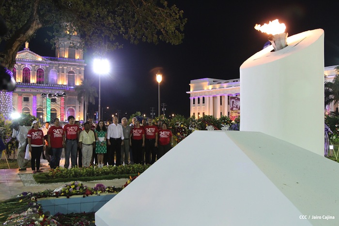 Daniel y Rosario celebran junto al pueblo el Día Internacional de los Trabajadores
