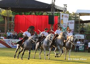 Granada celebra 500 años de fundación con Show Ecuestre e Hípica Nocturna 