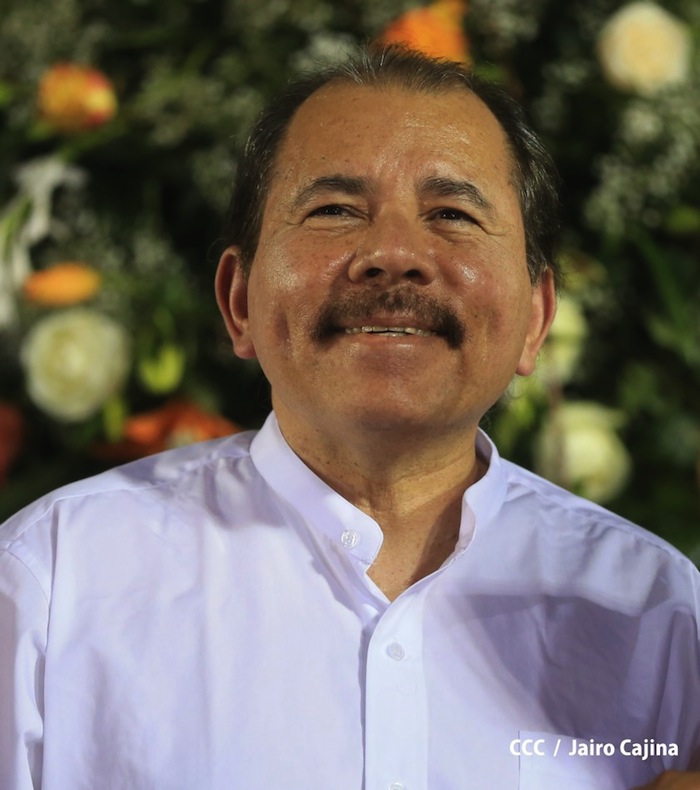 Daniel y Rosario celebran junto al pueblo el Día Internacional de los Trabajadores