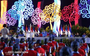 Conmemoración de los 45 años de fundación de la Policía Nacional y el Ministerio del Interior