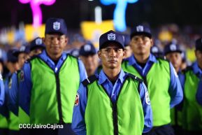 Conmemoración de los 45 años de fundación de la Policía Nacional y el Ministerio del Interior