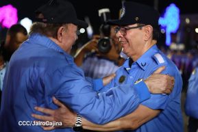 Conmemoración de los 45 años de fundación de la Policía Nacional y el Ministerio del Interior