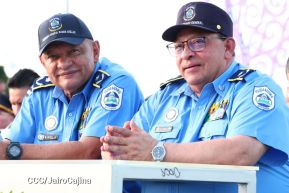 Conmemoración de los 45 años de fundación de la Policía Nacional y el Ministerio del Interior