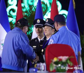Conmemoración de los 45 años de fundación de la Policía Nacional y el Ministerio del Interior
