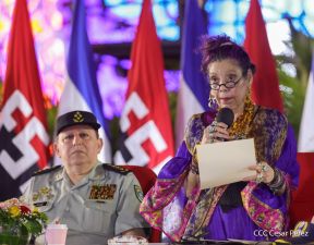 Conmemoración de los 45 años de fundación de la Policía Nacional y el Ministerio del Interior