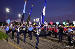 Conmemoración de los 45 años de fundación de la Policía Nacional y el Ministerio del Interior