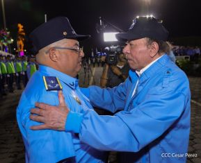Conmemoración de los 45 años de fundación de la Policía Nacional y el Ministerio del Interior