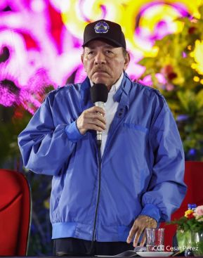 Conmemoración de los 45 años de fundación de la Policía Nacional y el Ministerio del Interior