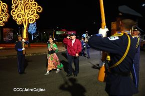 Desfile "La Paz Somos Todos" en saludo al 45 aniversario de fundación del Ministerio del Interior y la Policía Nacional