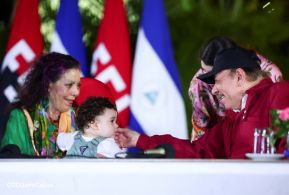 Desfile "La Paz Somos Todos" en saludo al 45 aniversario de fundación del Ministerio del Interior y la Policía Nacional