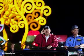 Desfile "La Paz Somos Todos" en saludo al 45 aniversario de fundación del Ministerio del Interior y la Policía Nacional