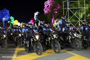 Desfile "La Paz Somos Todos" en saludo al 45 aniversario de fundación del Ministerio del Interior y la Policía Nacional
