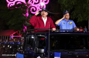 Desfile "La Paz Somos Todos" en saludo al 45 aniversario de fundación del Ministerio del Interior y la Policía Nacional