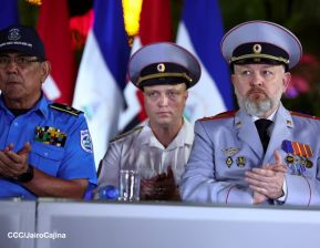 Desfile "La Paz Somos Todos" en saludo al 45 aniversario de fundación del Ministerio del Interior y la Policía Nacional