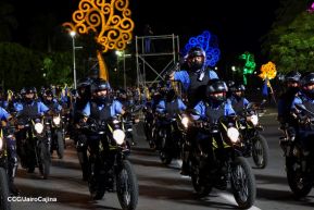 Desfile "La Paz Somos Todos" en saludo al 45 aniversario de fundación del Ministerio del Interior y la Policía Nacional
