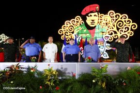 Desfile "La Paz Somos Todos" en saludo al 45 aniversario de fundación del Ministerio del Interior y la Policía Nacional