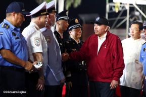 Desfile "La Paz Somos Todos" en saludo al 45 aniversario de fundación del Ministerio del Interior y la Policía Nacional