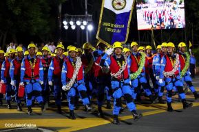 Desfile "La Paz Somos Todos" en saludo al 45 aniversario de fundación del Ministerio del Interior y la Policía Nacional