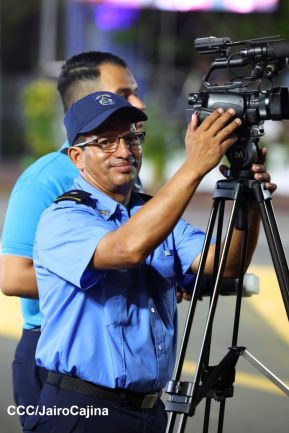 Desfile "La Paz Somos Todos" en saludo al 45 aniversario de fundación del Ministerio del Interior y la Policía Nacional
