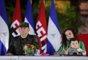 Desfile "La Paz Somos Todos" en saludo al 45 aniversario de fundación del Ministerio del Interior y la Policía Nacional
