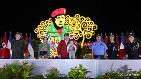 Desfile "La Paz Somos Todos" en saludo al 45 aniversario de fundación del Ministerio del Interior y la Policía Nacional