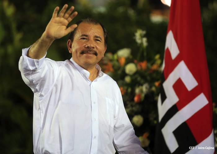 Daniel y Rosario celebran junto al pueblo el Día Internacional de los Trabajadores