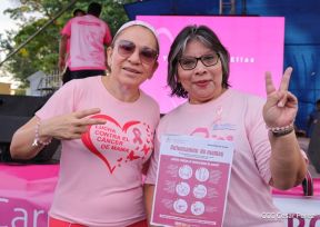  Caminata "Yo Corro por Ellas", por la prevención y lucha contra el cáncer de mama