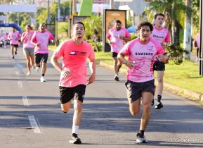  Caminata "Yo Corro por Ellas", por la prevención y lucha contra el cáncer de mama